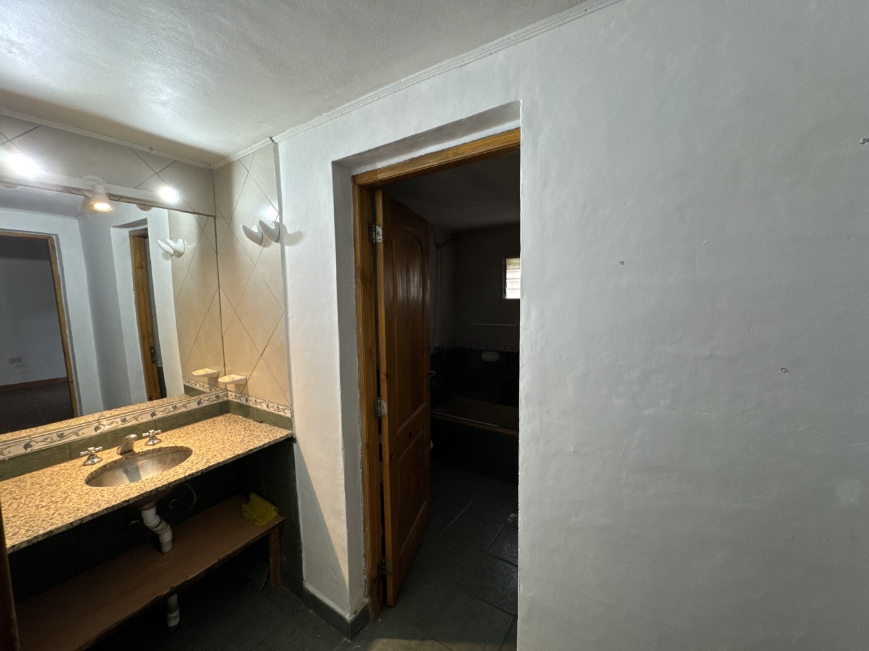 CASA EN VENTA, EL BOLSON 