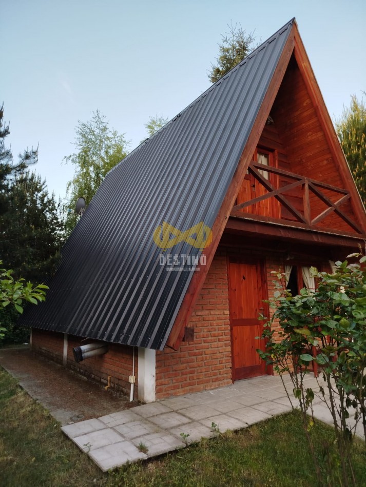 COMPLEJO EN VENTA, EL HOYO 