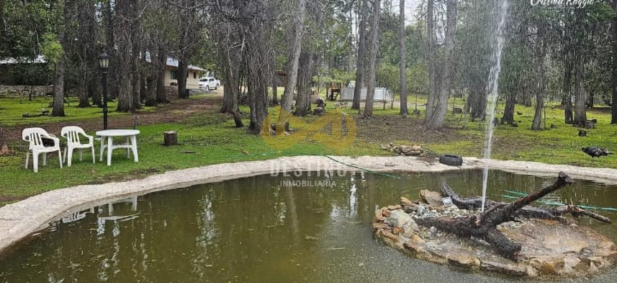 ¡HERMOSA PROPIEDAD CON COSTA DE LAGO EN CHOLILA!