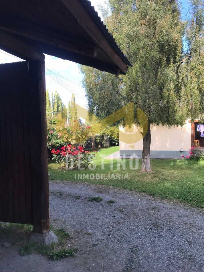 ¡Complejo de Cabañas en Venta - Ubicacion Centrica sobre Ruta 40, El Hoyo