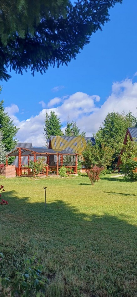 COMPLEJO EN VENTA, EL HOYO 