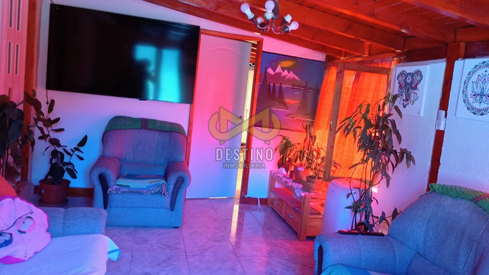 ¡Casa en Venta en El Hoyo, Chubut!