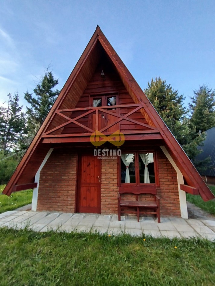 COMPLEJO EN VENTA, EL HOYO 