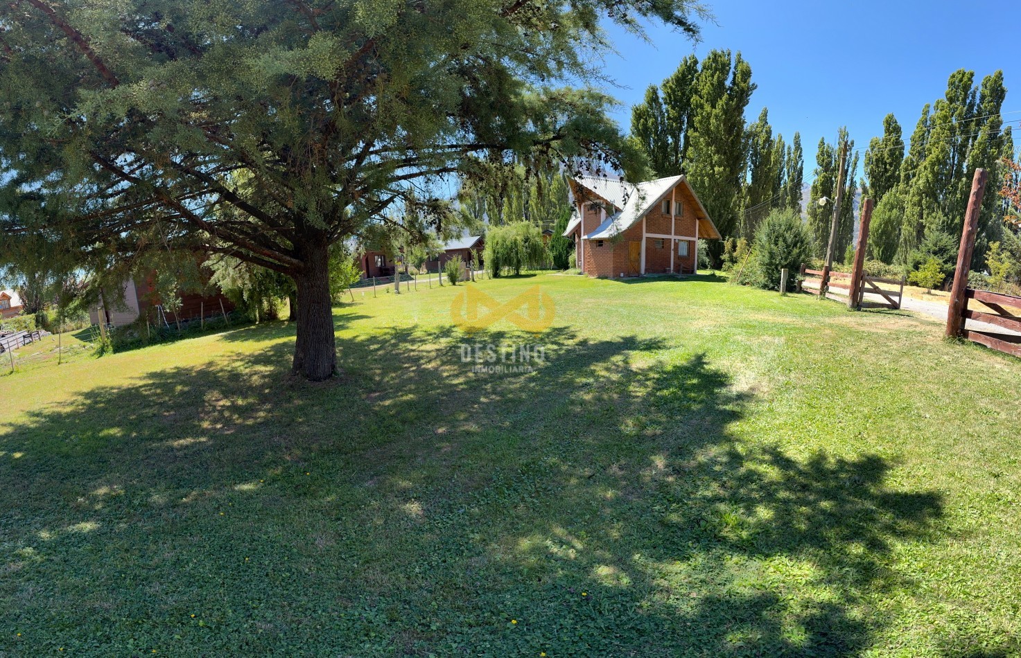 CASA EN VENTA, EL HOYO