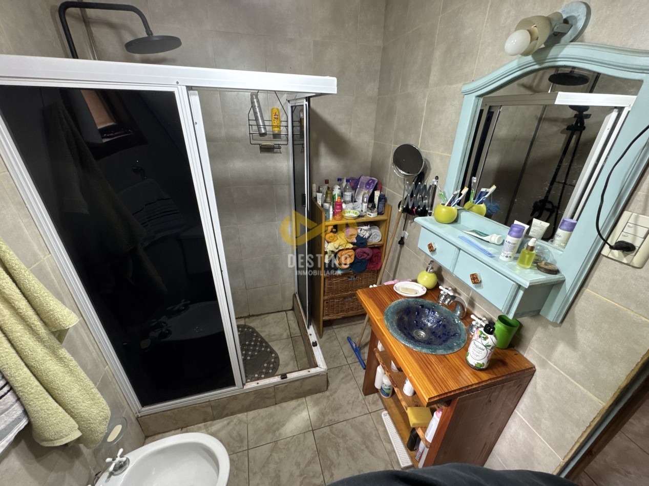 CASA EN VENTA, EL HOYO! 