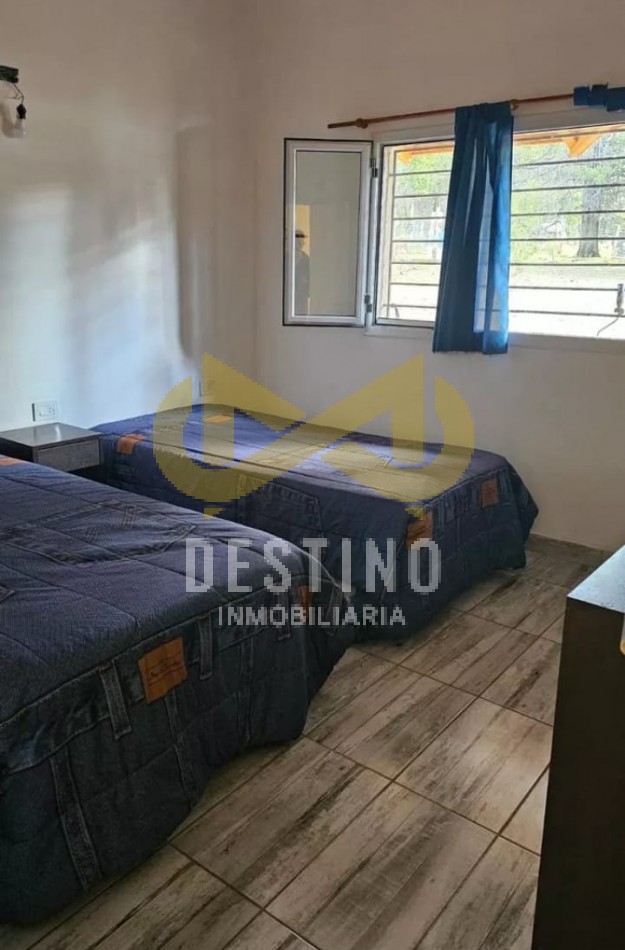 ¡HERMOSA PROPIEDAD CON COSTA DE LAGO EN CHOLILA!