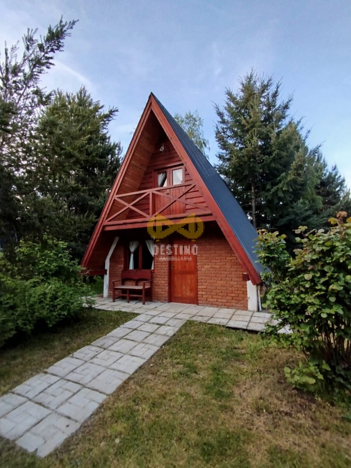 COMPLEJO EN VENTA, EL HOYO 